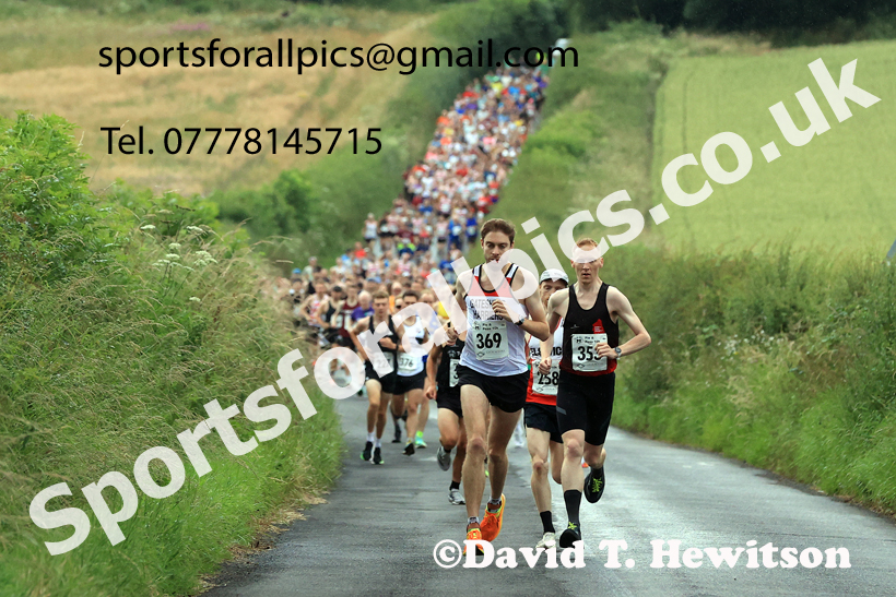 The 2026 Tynedale Pie and Peas 10k, Ovington to Low Prudhoe, Northumberland. Photo: David T. Hewitson/Sports for All Pics